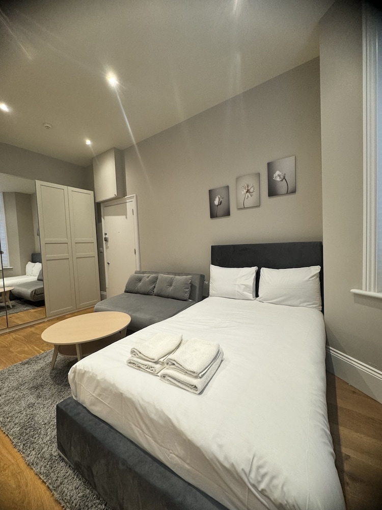 Apartment, Accessible, Private Bathroom (2)