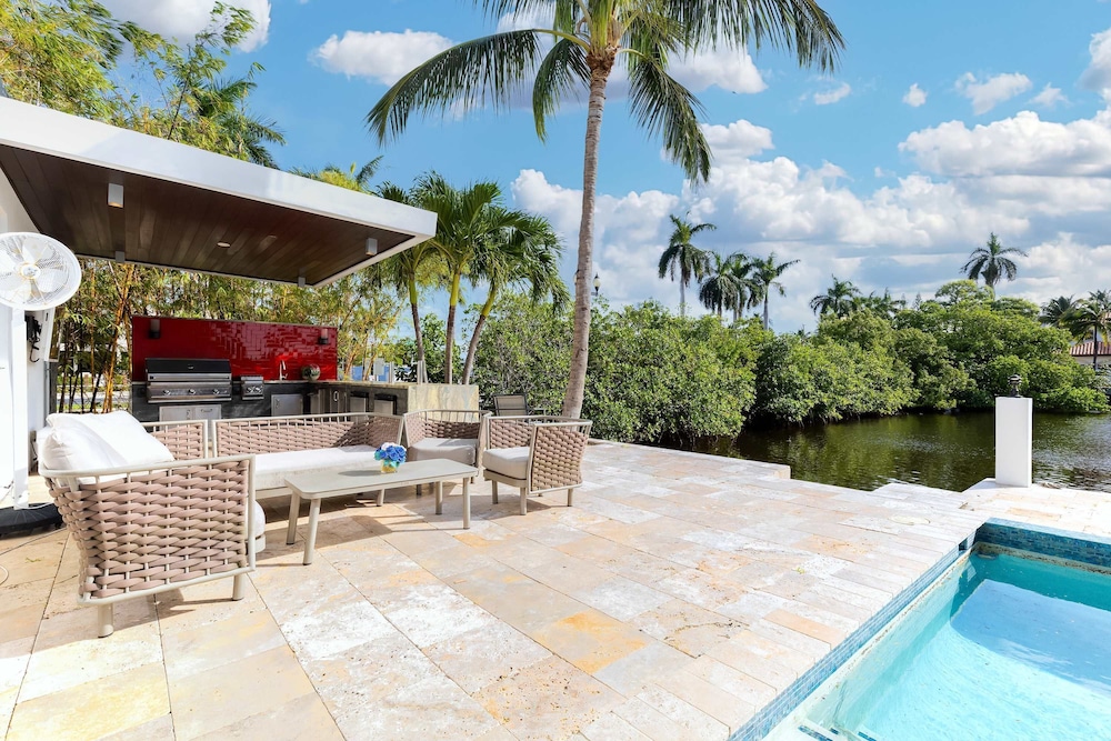 Modern Waterfront Mansion in the Heart of Las Olas Minutes From the Beach, Bilde 8