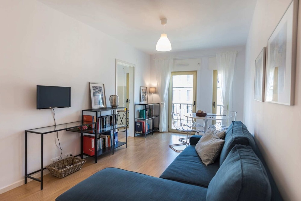 Apartment (1 Bedroom)