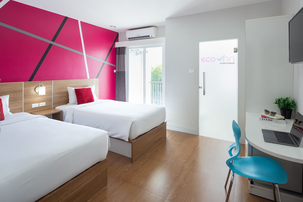 Standard, 2 Twin Beds, Non Smoking, City View - Photo 1