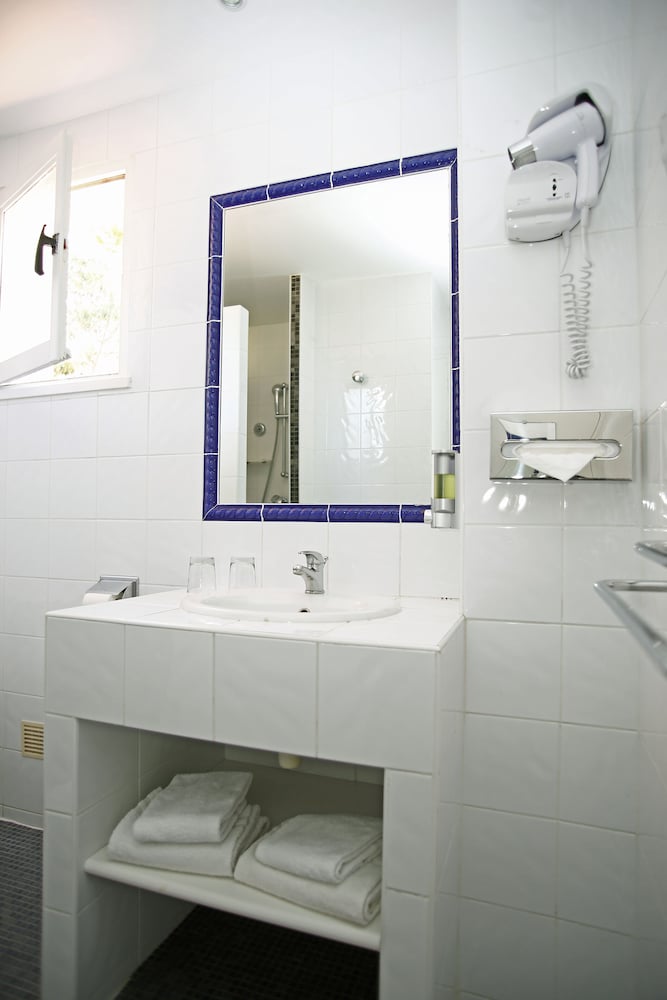 Panoramic Double Room, Balcony, Sea View - Photo 4