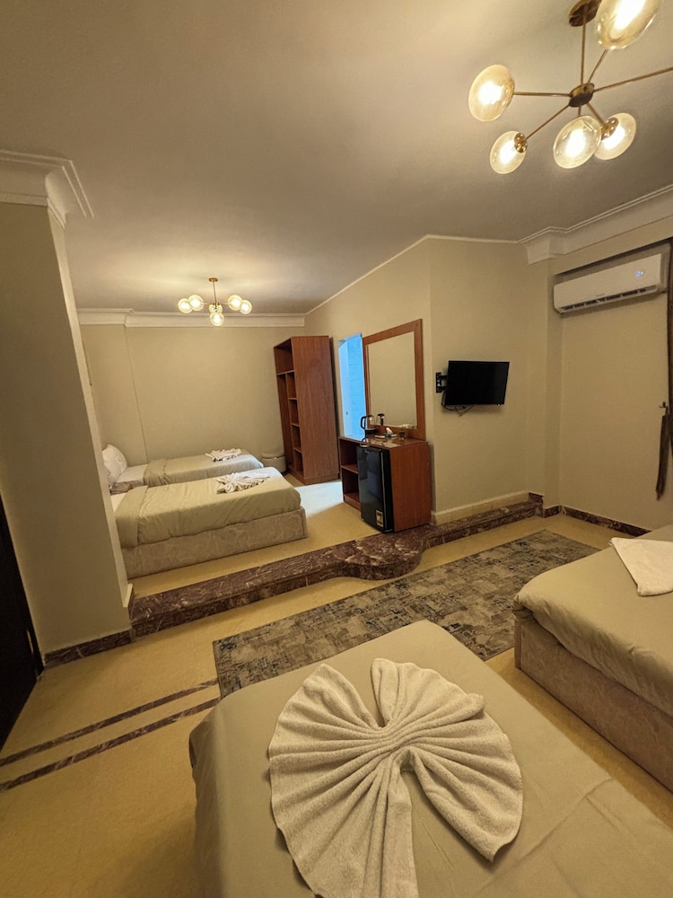 Comfort Triple Room photo 3