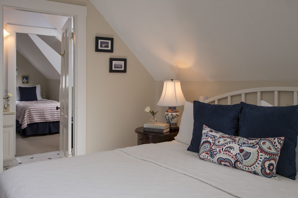 Bass Harbor Suite