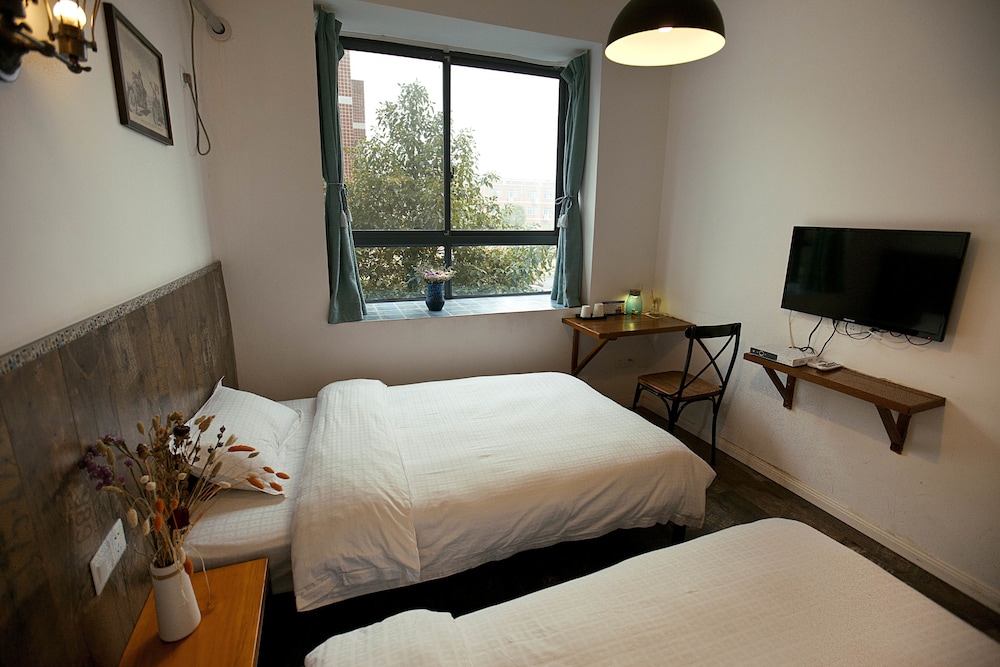 Standard Twin Room photo 2
