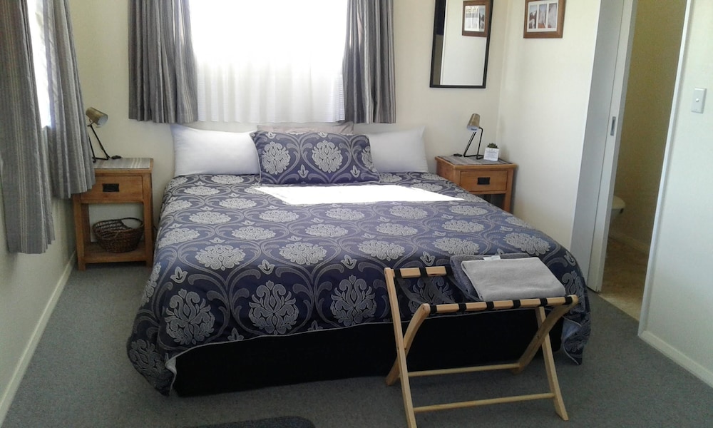 Standard Studio, Ensuite, Garden View (Tui) photo 1