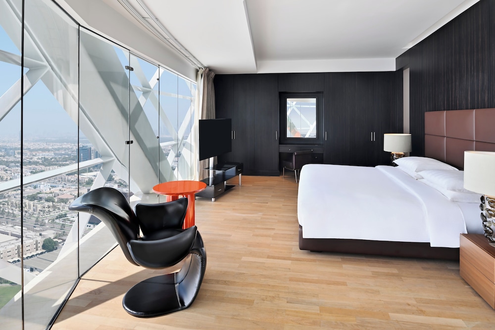 Suite (Andaz) photo 2