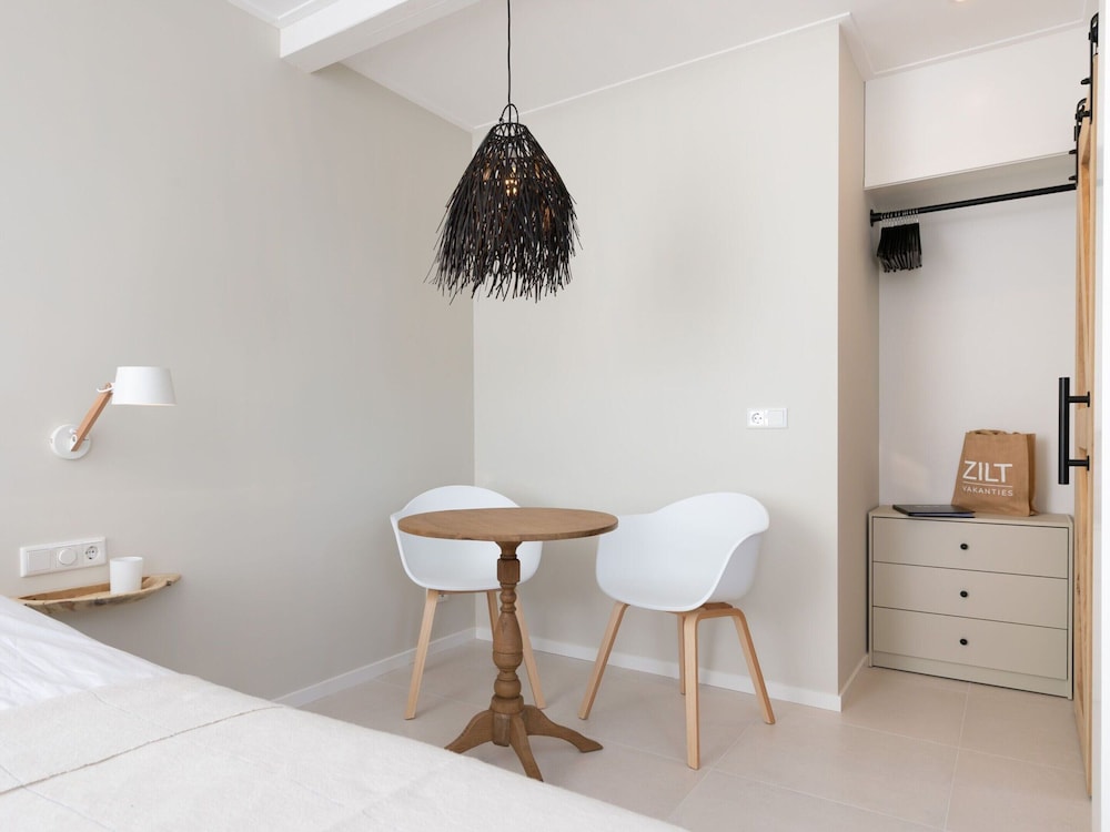 Classic House, 1 Bedroom photo 3