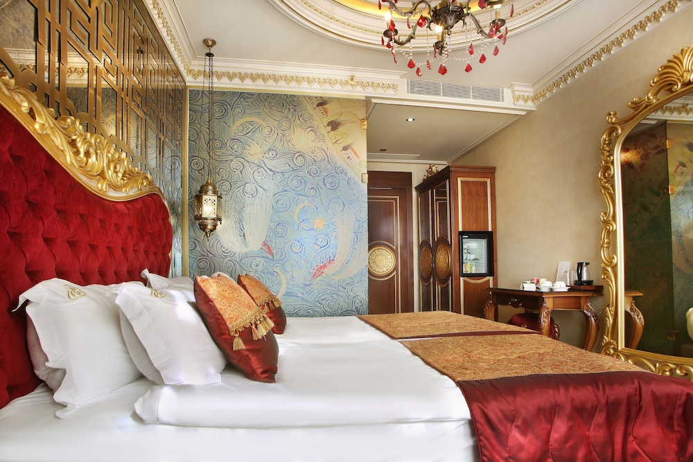 Superior Double Room, Partial Sea View photo 2