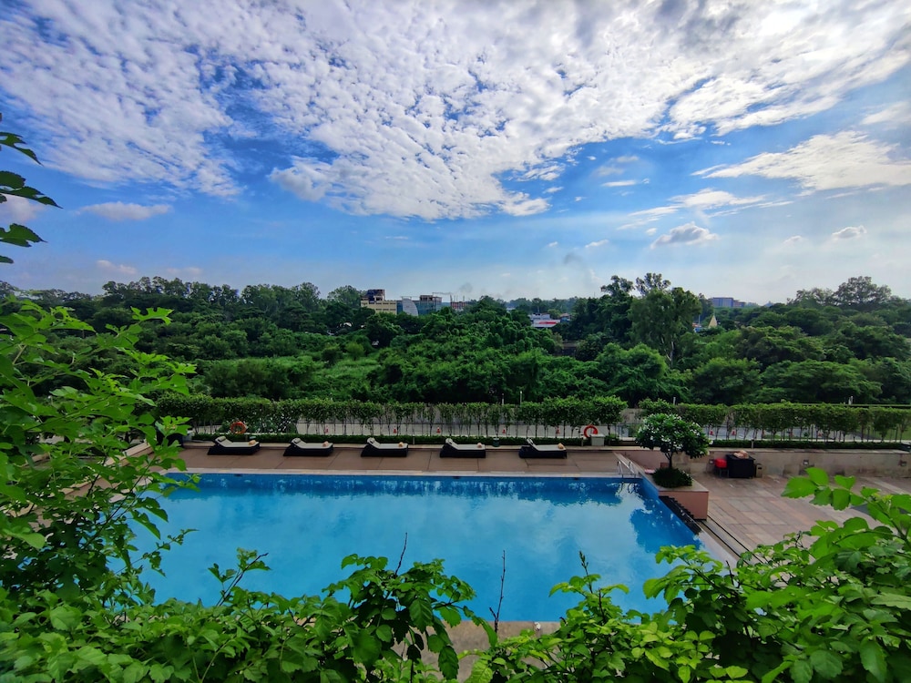 Regency Room with Balcony & Lounge Access-Pool View