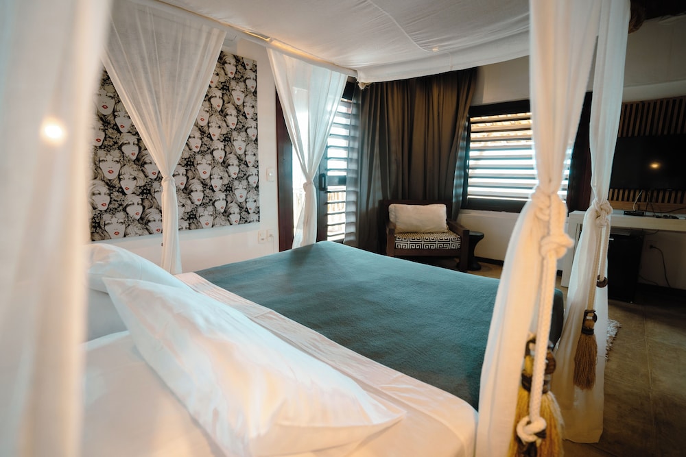 Deluxe Room, Jetted Tub, Sea View photo 2