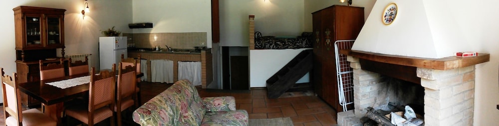 Villa photo 1