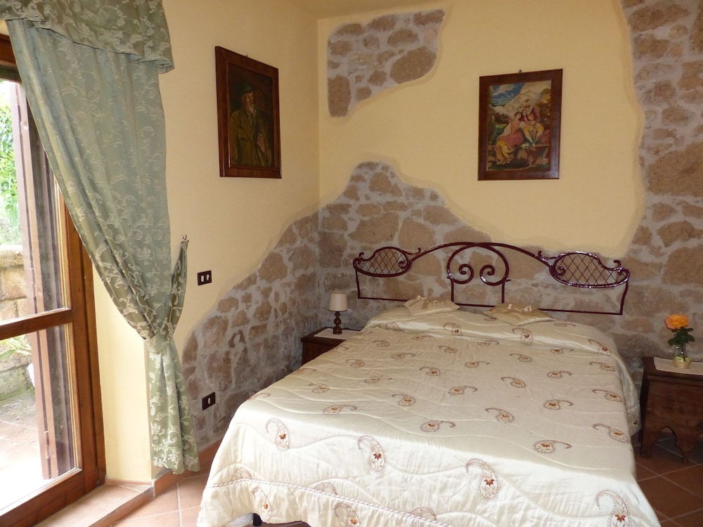 Family Double or Twin Room (Camera del Girasole) photo 1