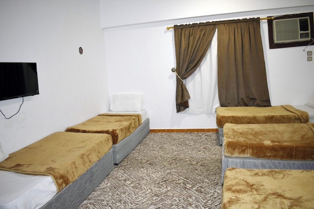 Economy Room, City View photo 1