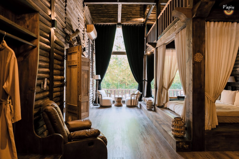 Royal Suite photo 1
