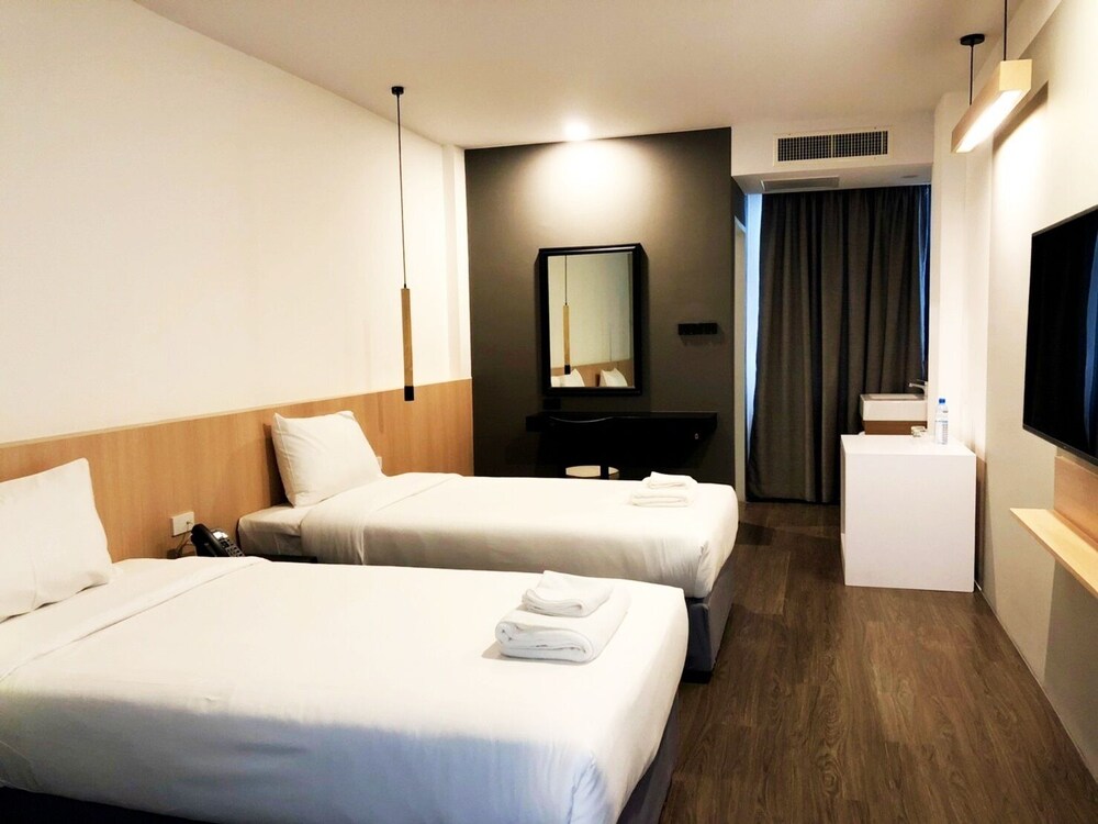 Superior Twin Room - Photo 6