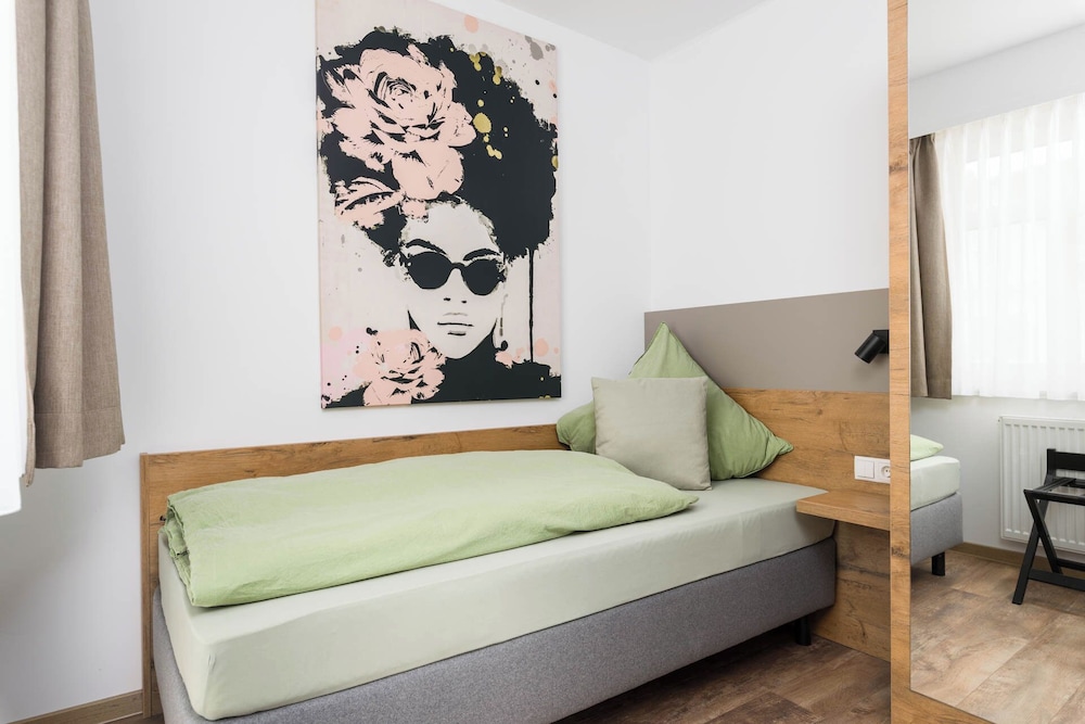 Comfort Apartment photo 1