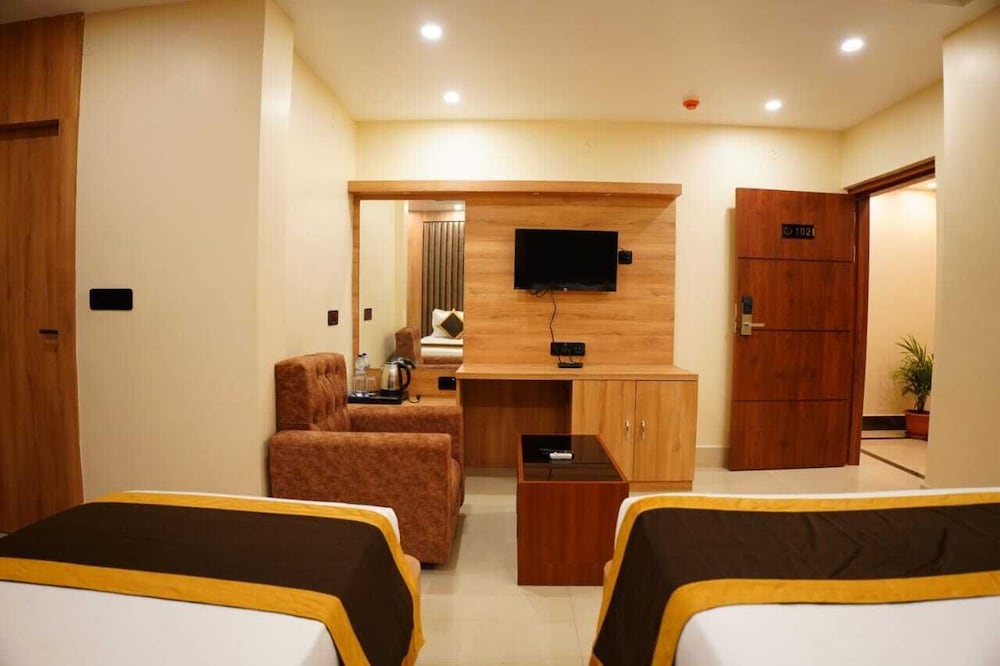 Superior Triple Room