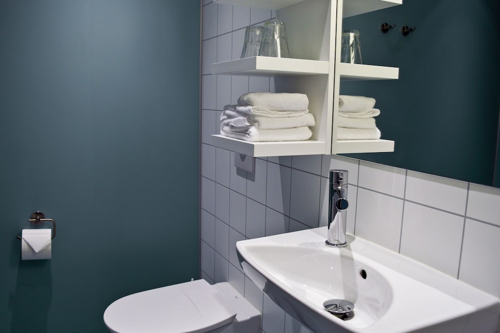 Standard Double or Twin Room photo 2