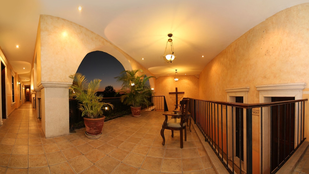 Junior Suite, 1 Bedroom, Hot Tub, Garden View - Photo 9