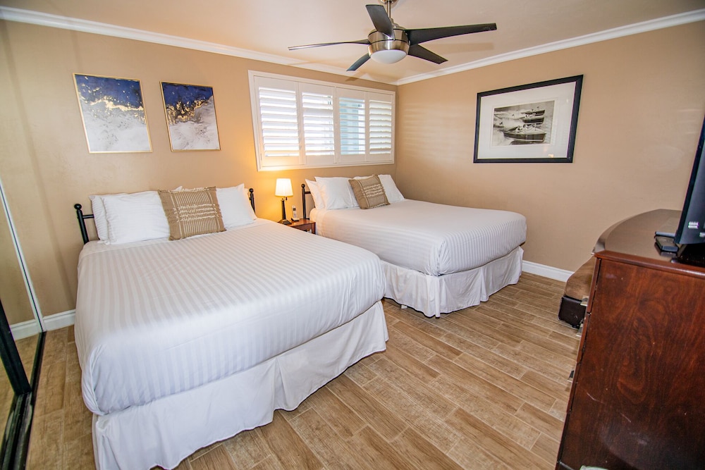 Panoramic Condo, 1 Bedroom, Kitchen, Ocean View