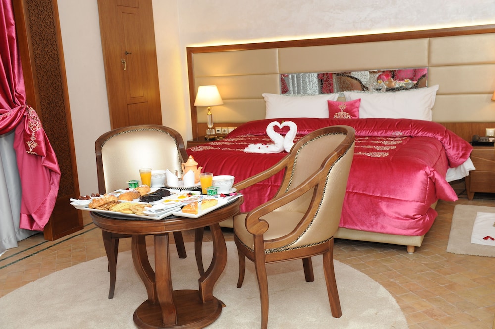 SUITE PRESTIGE - Photo 5