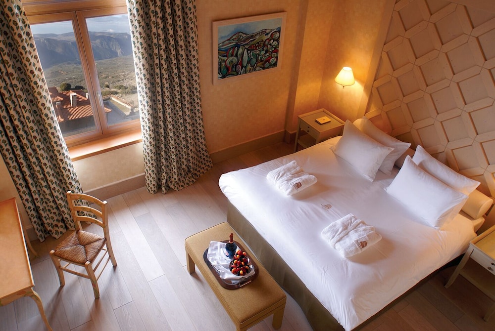 Deluxe Room, Mountain View photo 1