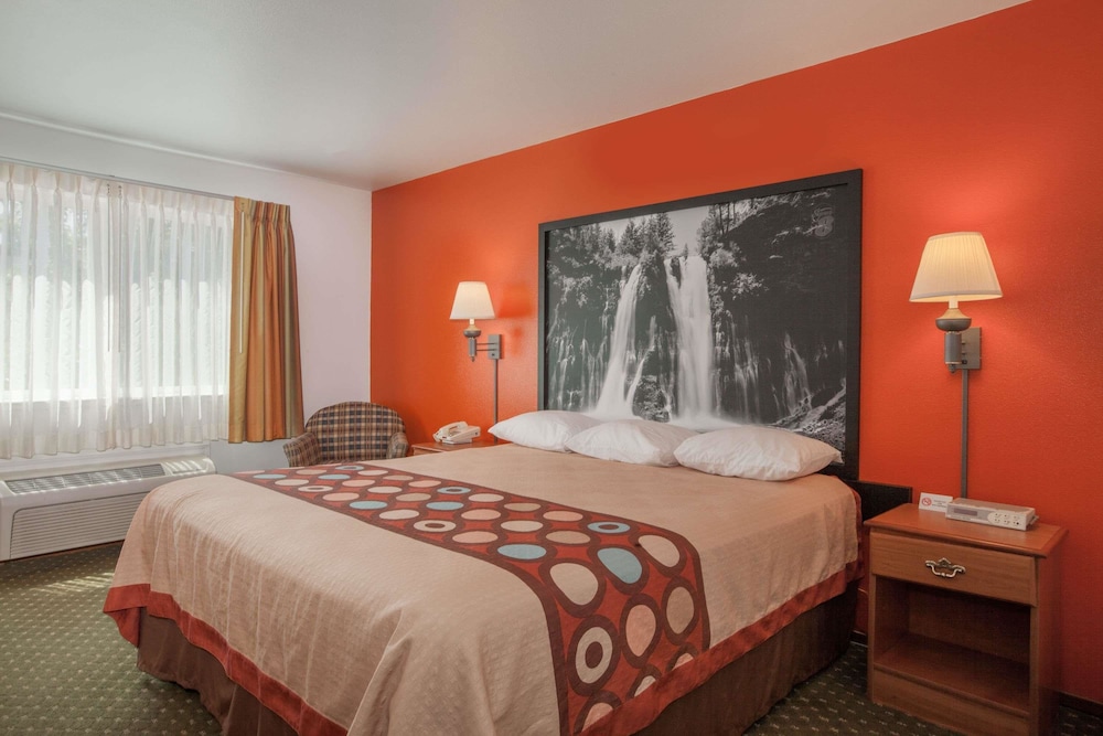 Room, 1 Queen Bed - Photo 2