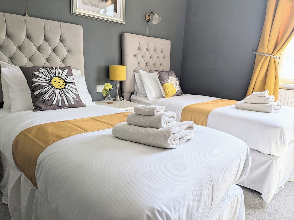 Standard Twin Room photo 2