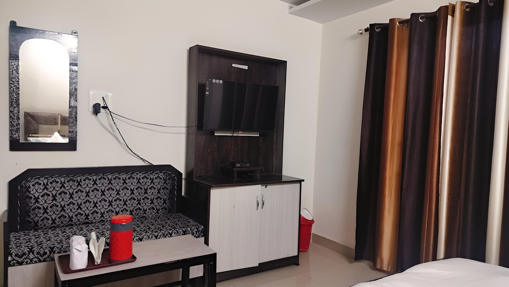 Standard Room photo 3