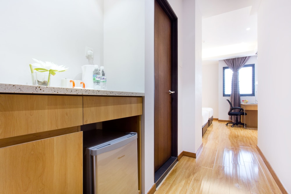 Family Room, 2 Bedrooms, Connecting Rooms, City View