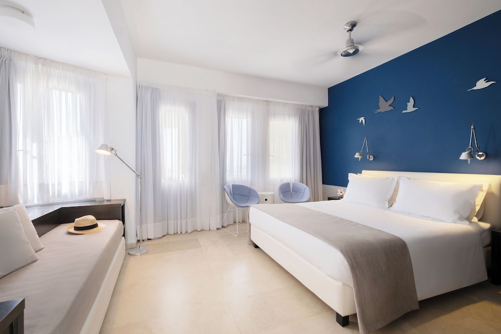 Triple Room, Sea View (Volcano) - Photo 2