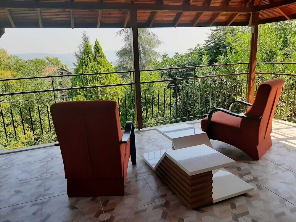 Suite, 2 Bedrooms, Lake View photo 3