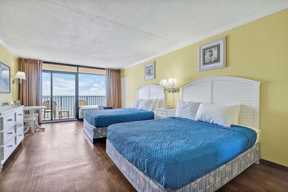 Standard Room, Oceanfront - Photo 1