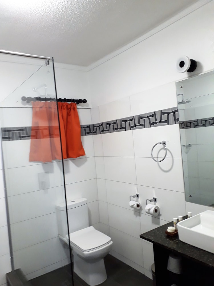 Deluxe Apartment, 2 Bedrooms - Photo 6