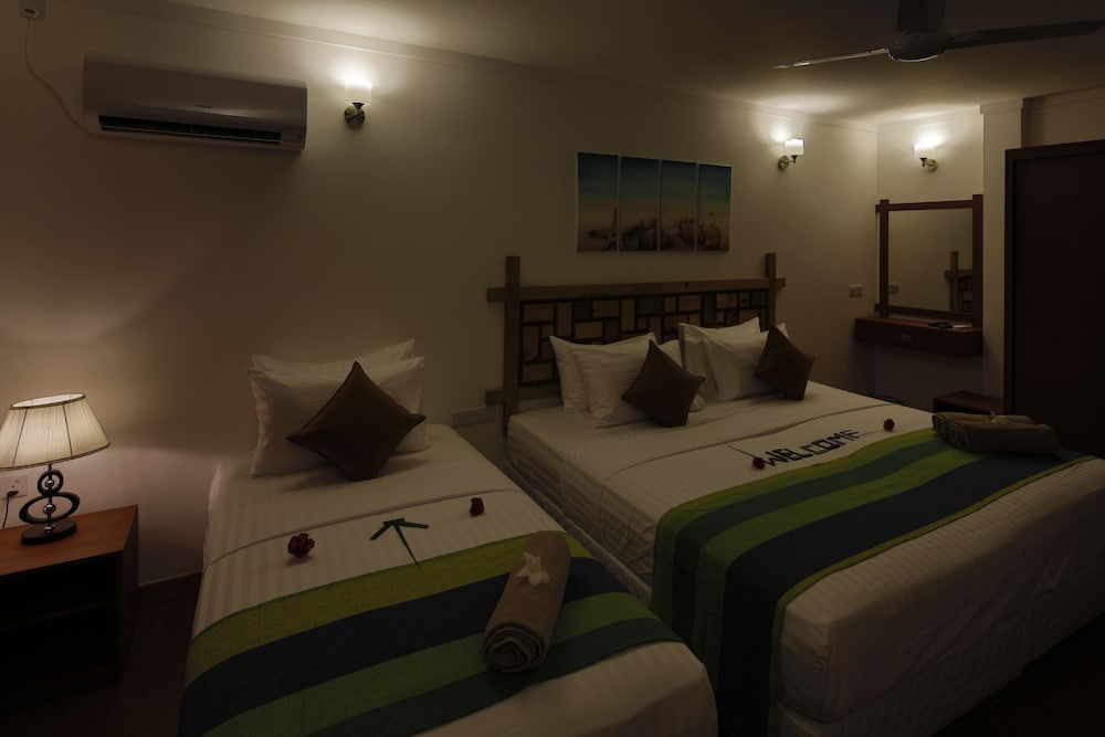 Deluxe Double Room, Balcony photo 3