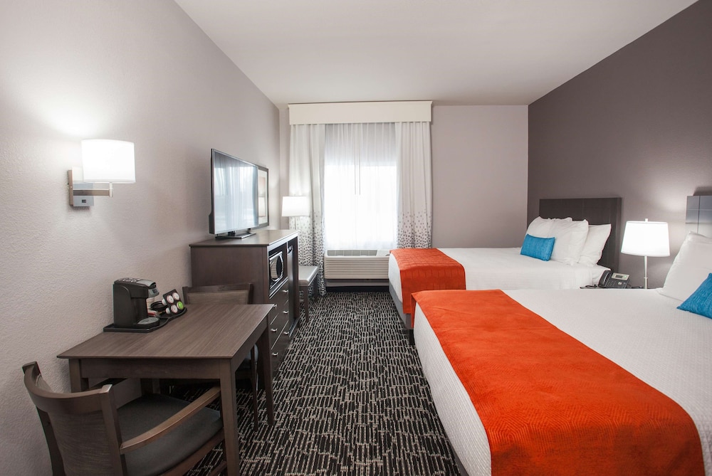 Standard Room, 2 Queen Beds, Accessible, Non Smoking photo 2