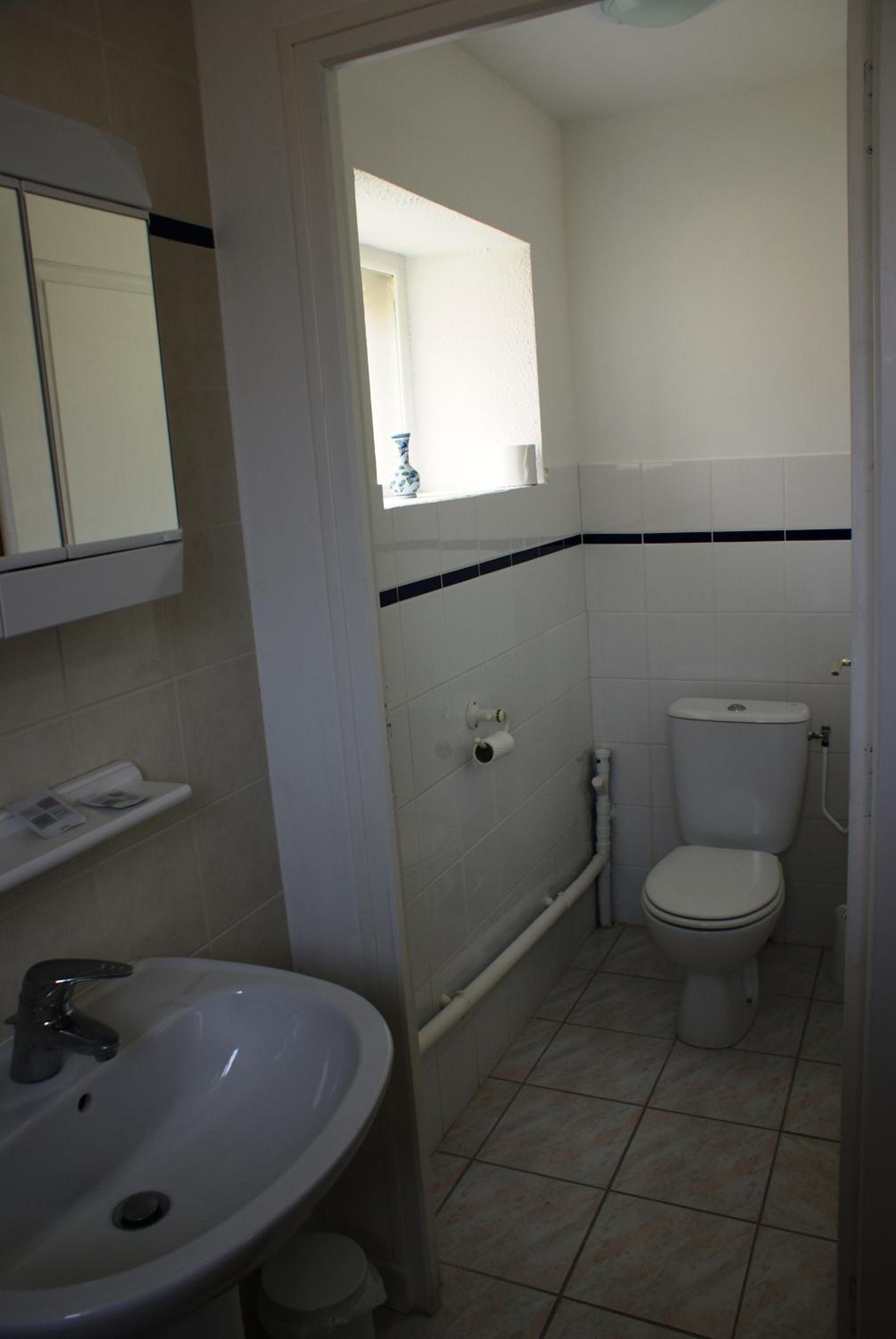Triple Room with Private External Bathroom - Photo 1