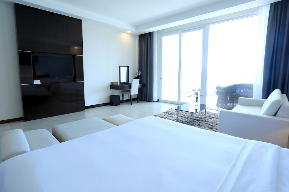Ocean View Signature Deluxe photo 2