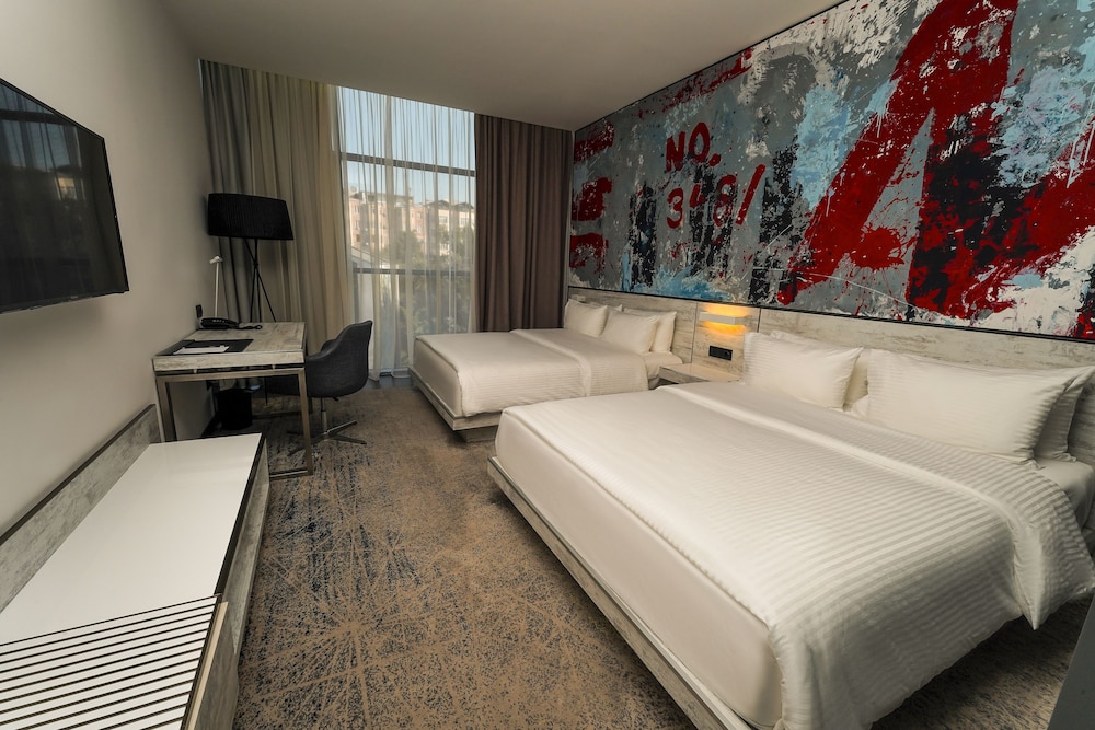 Superior Queen Twin Room photo 1