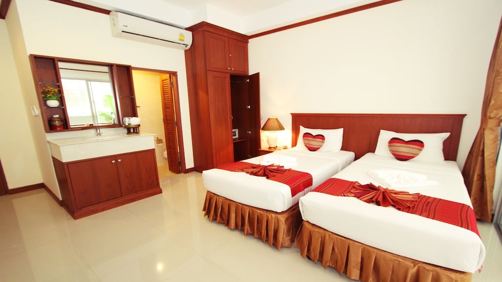 Superior Connecting Room With Balcony photo 2
