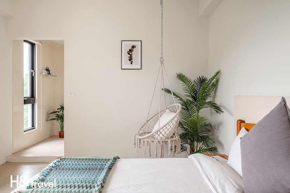 Classic Double Room with Balcony photo 2