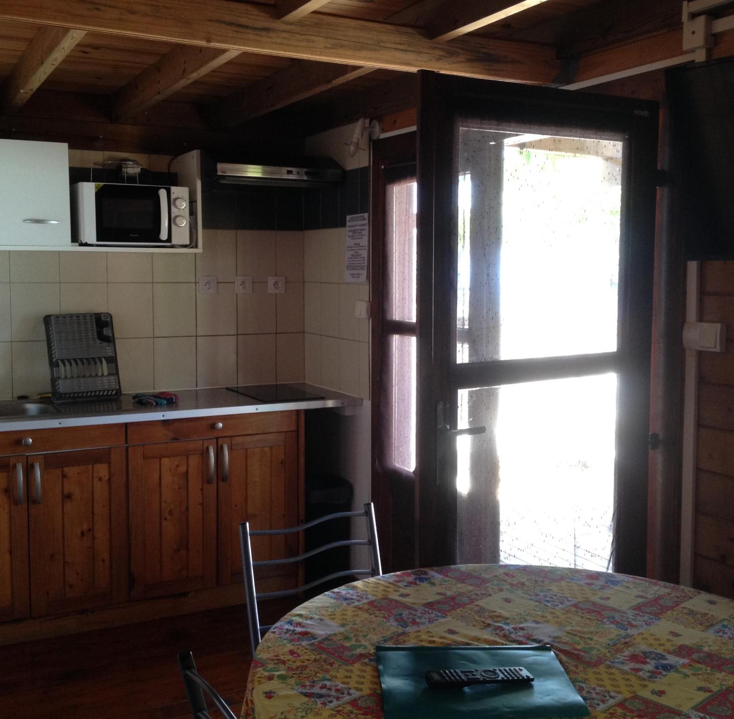 Bungalow (2 Adults + 2 Children) photo 1