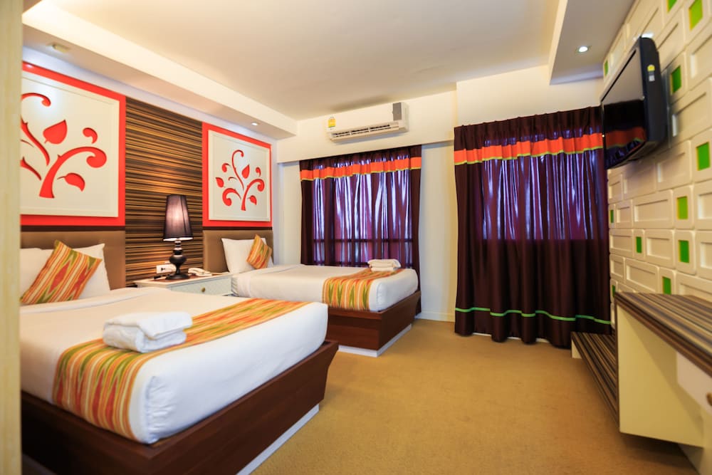 Standard Twin Room - Photo 2