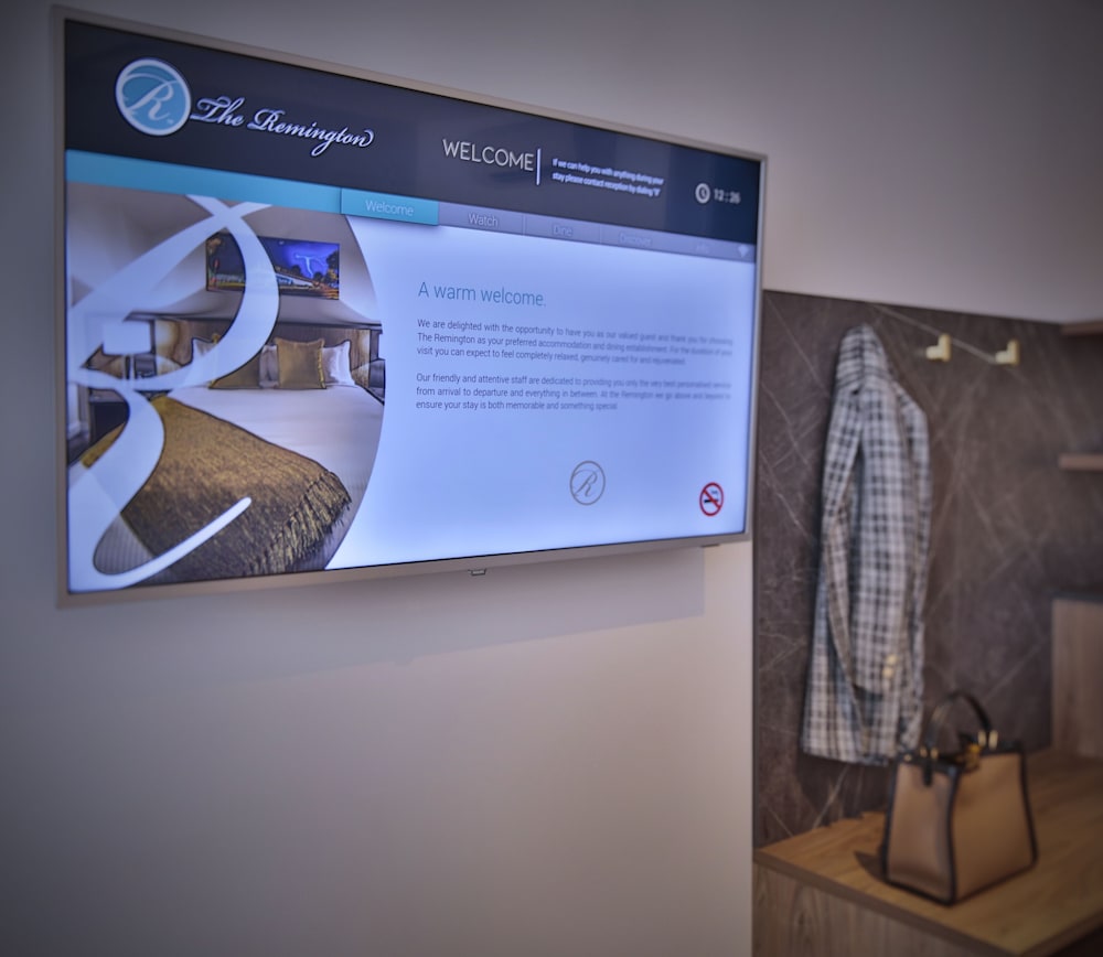 Accessible King Suite photo 3