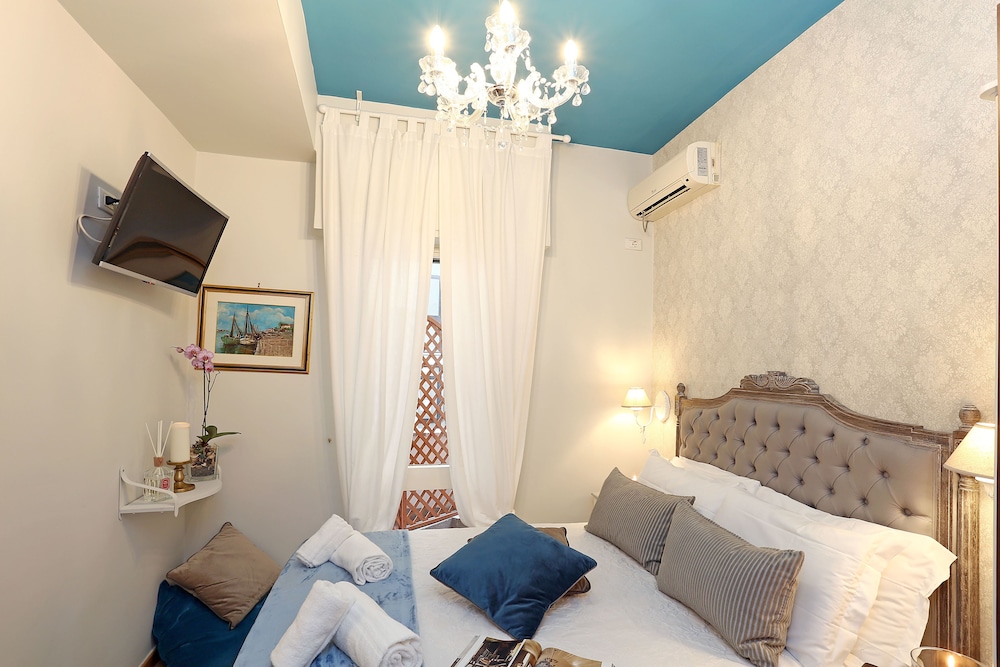 Double Room, 1 Double Bed