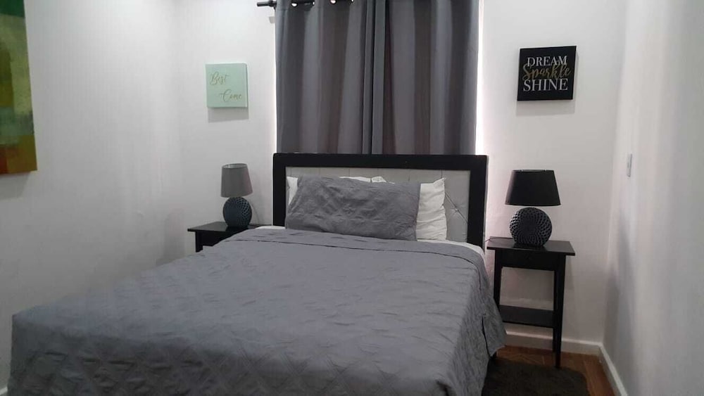 Classic Single Room, 1 Double Bed, Non Smoking (Fan)