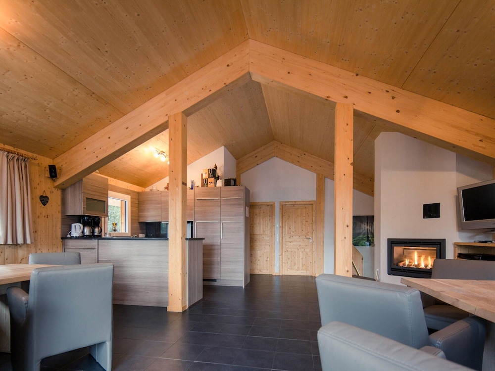 Chalet photo 2