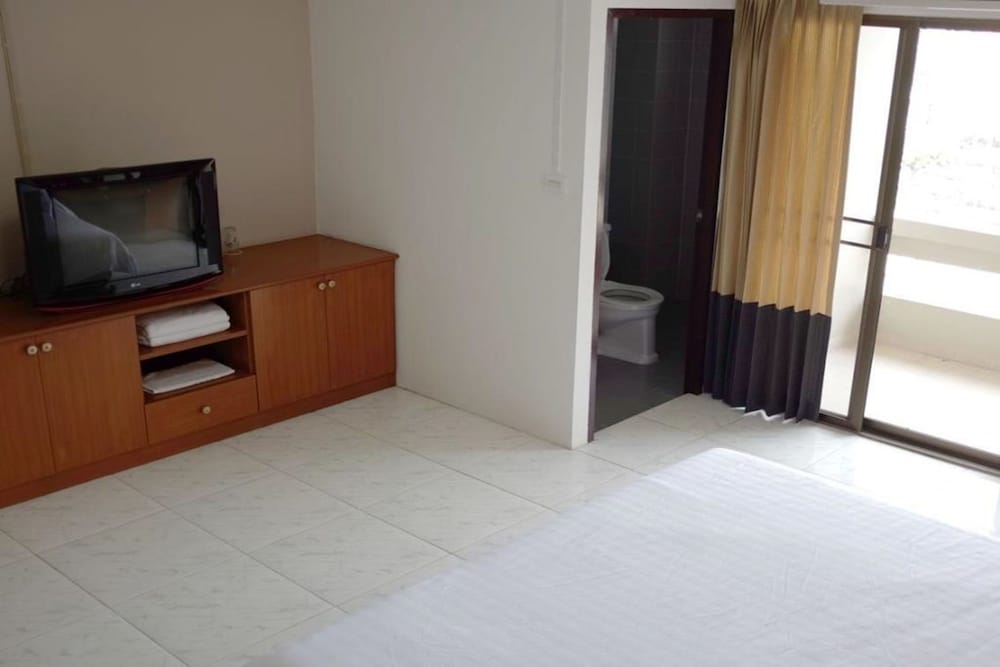 Standard Room photo 2