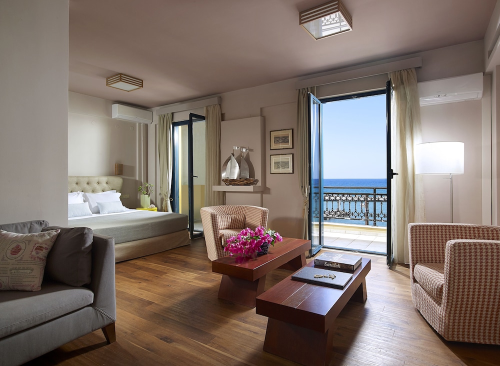 Suite, 1 Bedroom, Sea View photo 1
