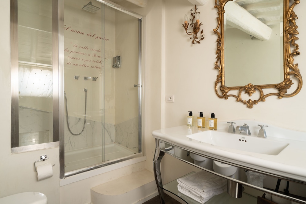 Executive Room photo 3